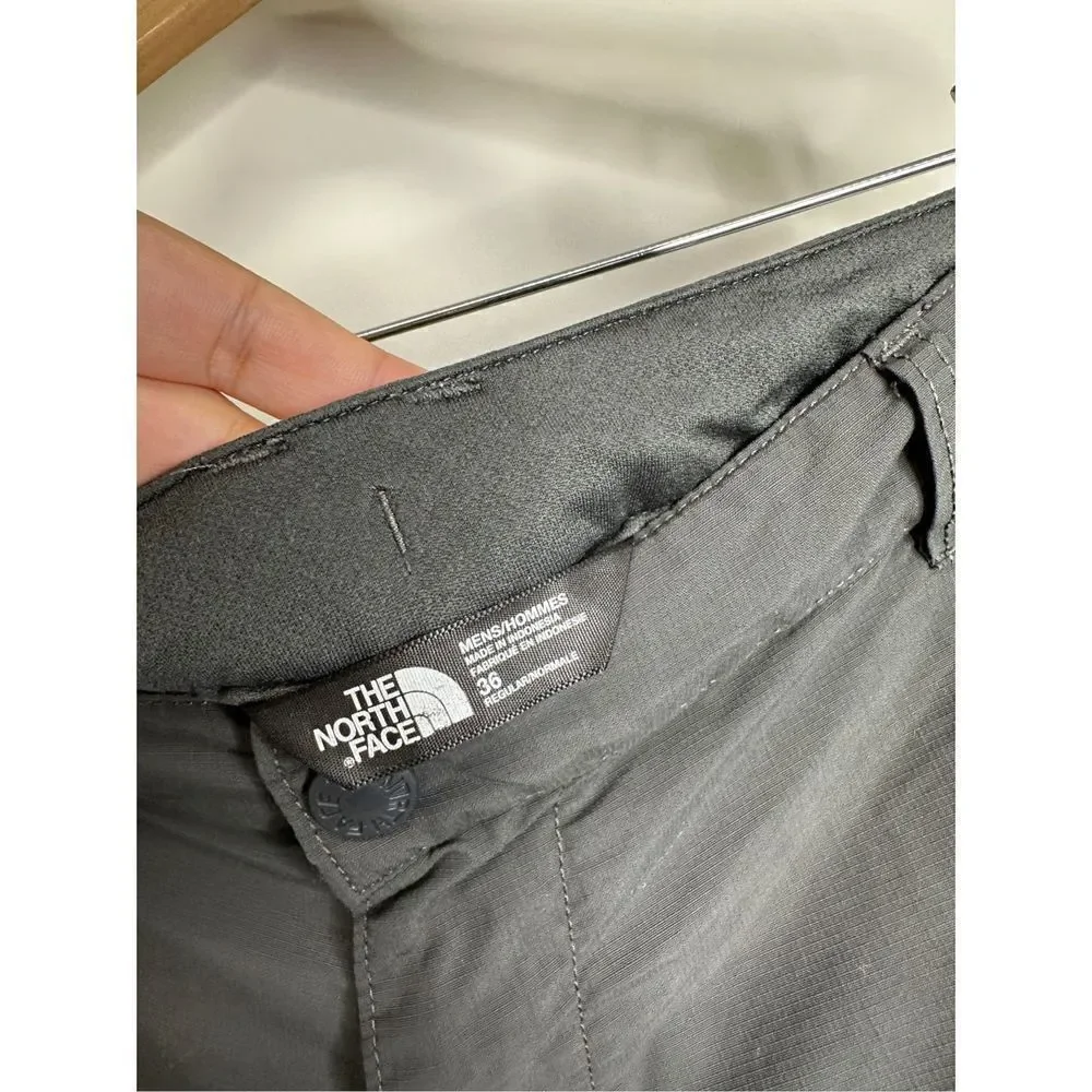 The North Face Hiking‎ Shorts Mens Size 36 Gray Drawstring